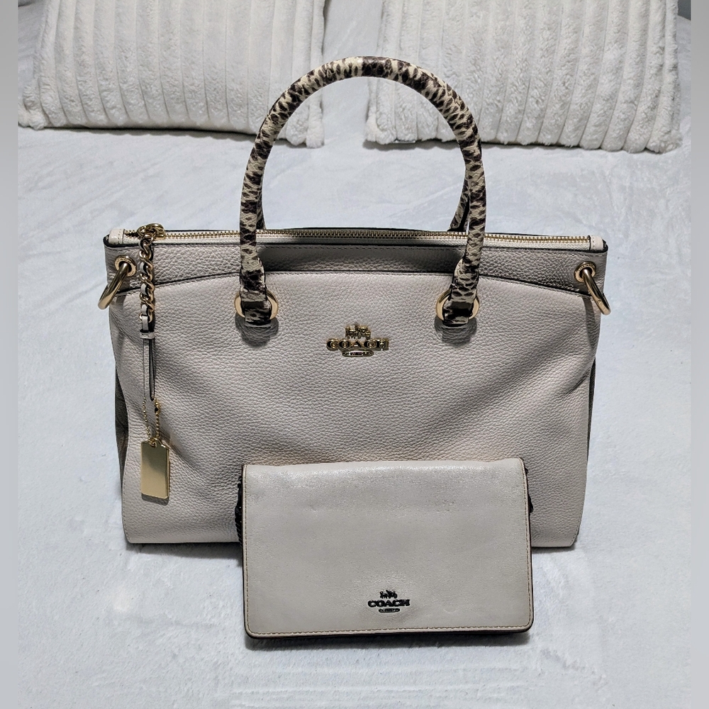 Authentic Coach White leather & Snakeskin Handbag And Coach White Crossbody Bag